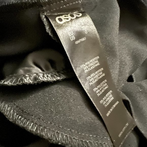 ASOS Petite Black Jumpsuit With Chic Racer Detail Sz 0 Like NEW - Picture 14 of 14